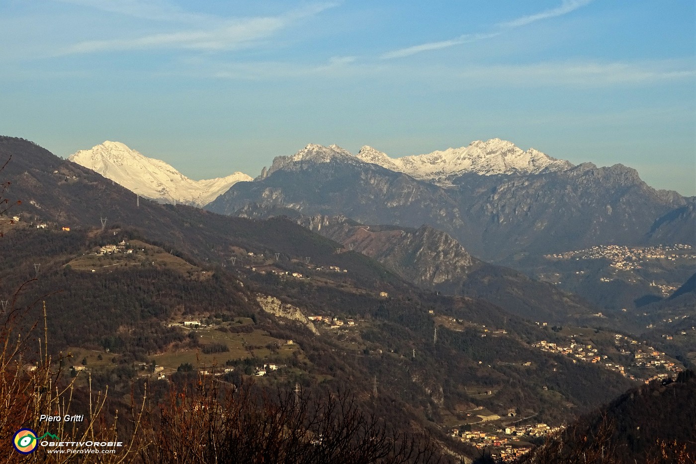 53 Vista verso Ubiale, Zogno, Val Serina, Alben-Arera.JPG